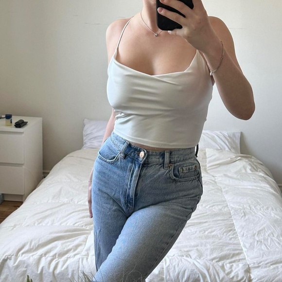 Garage white lace up camisole - Picture 3 of 5